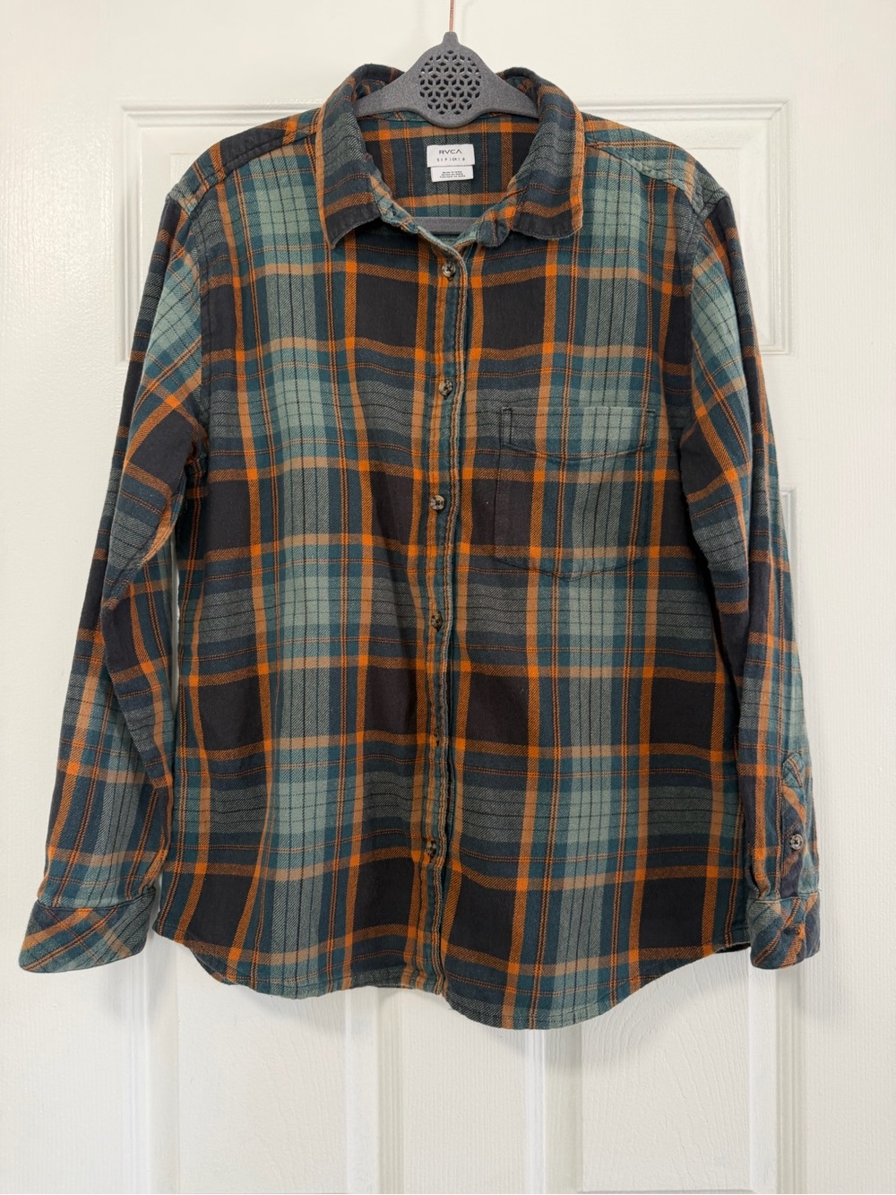 RVCA Women’s Plaid Flannel Button Up Shirt Small 100% Cotton